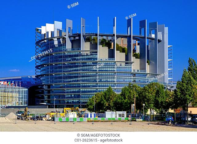 European Parliament and building site equipment, Strasbourg, Alsace, France