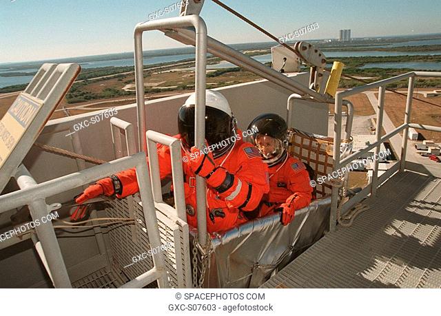 01/06/2001 --- During emergency egress training at the 195-foot level of the Fixed Service Structure, Mission Specialist Marsha Ivins take her place in the...