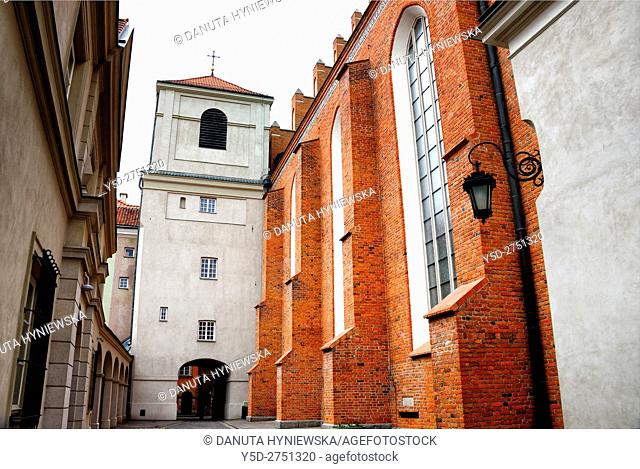 Side facade of St John's Archcathedral and Dziekania street seen from Kanonia street, Archikatedra Sw. Jana, Warsaw's Old Town - UNESCO World Heritage List
