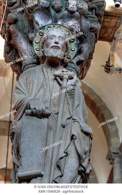 St James, Romanesque sculpture in interior of Cathedral, Santiago de Compostela, Galicia, Spain