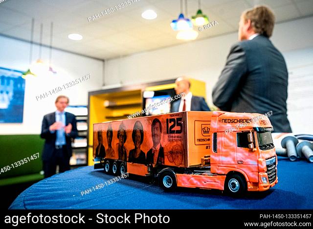 King Willem-Alexander of The Netherlands at Nedschroef in Helmond , on June 25, 2020, for a workvisit, a company that develops and produces fasteners