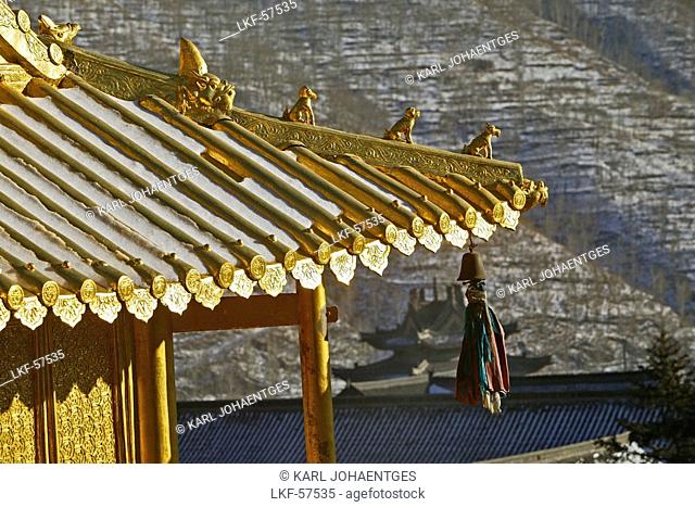 Copper Palace, Pagoda, Xian Tong Temple, oldest monastery, Wutai Shan, Five Terrace Mountain, Buddhist Centre, town of Taihuai, Shanxi province, Chna, Asia
