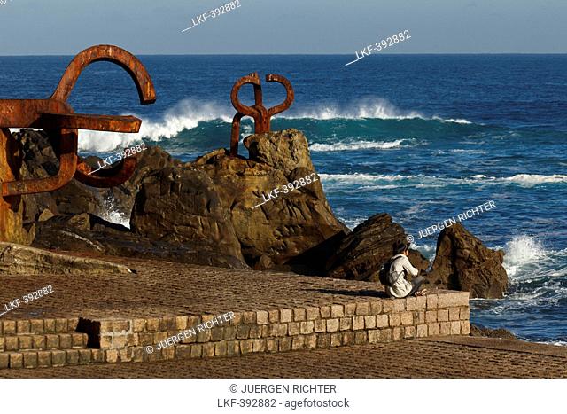 Sculptures of Eduardo Chillida on the waterfront, Peine del viento, Paseo del Peine del Viento, San Sebastian, Donostia, Camino de la Costa, Camino del Norte