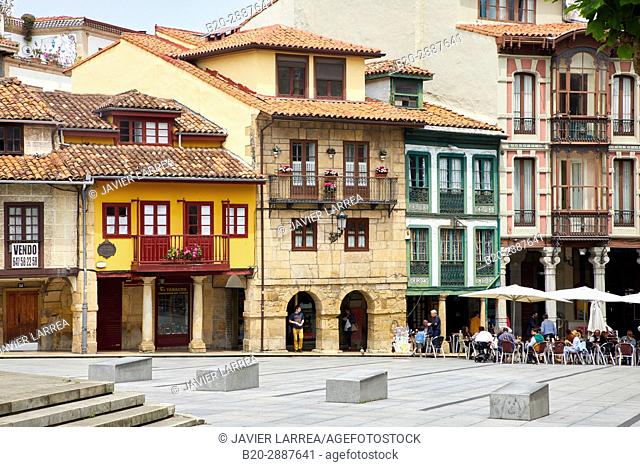 Plaza Domingo Alvarez Acebal, Calle San Francisco, Avilés, Asturias, Spain, Europe