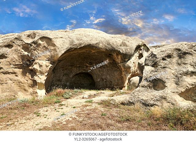 Picture & image of cave dwellings, Uplistsikhe (Lords Fortress) troglodyte cave city, near Gori, Shida Kartli, Georgia. UNESCO World Heritage Tentative List