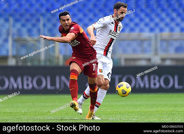 The Footballer of Genoa Milan Badelj and the Footballer of Roma Pedro Rodriguez during the match Rome-Genoa at the stadio Olimpico