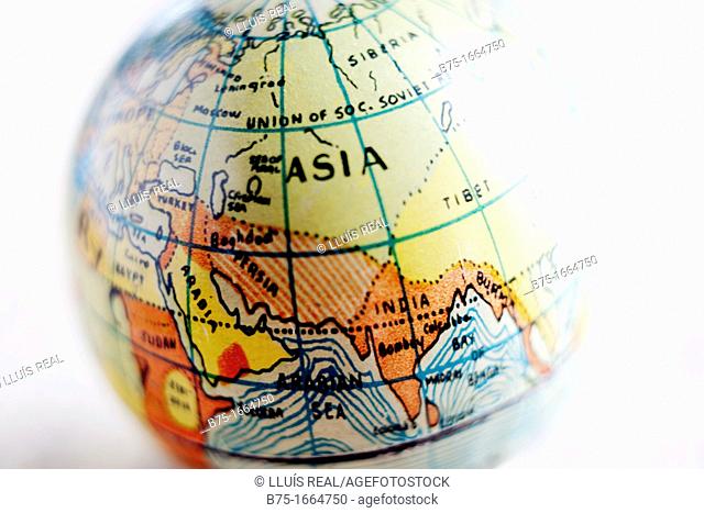 Bola del mundo, globo terraqueo, cinco continentes, Siberia, Union Sovietica, Asia, Leningrado, moscu, turquia, arabia, sudan, persia, bagdad, india, bombay