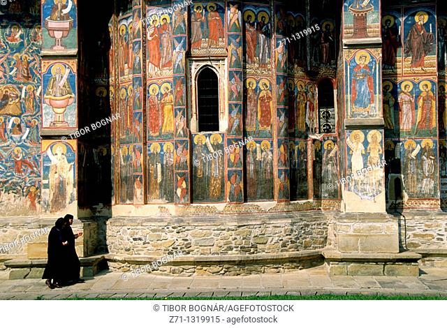 Romania, Bucovina, Moldovita Monastery, fresco, nuns