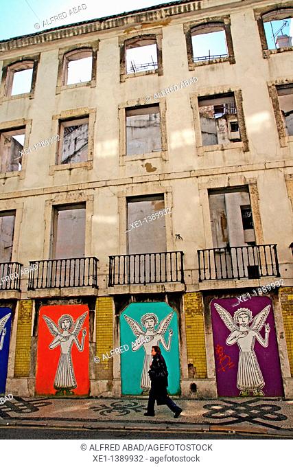 graffiti, housing reabilitation, Lisboa