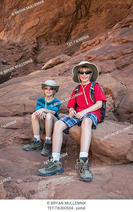 Twin Boys (10-11) Hiking