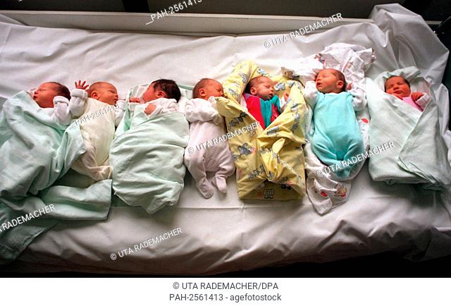On the 25th of June, 1996, these seven infants take the coming seven-sleep day quite literally on the children's ward Florence Nightingale in...