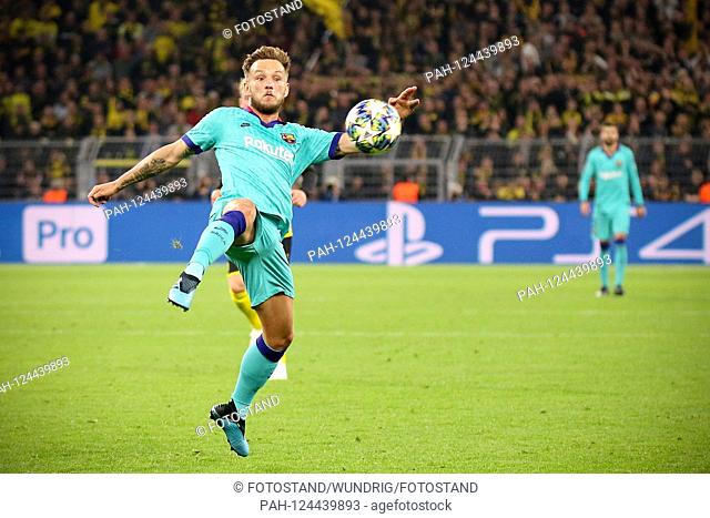 Dortmund, Germany September 17, 2019: CL - 19/20 - Borussia Dortmund vs. Dortmund. FC Barcelona Ivan Rakitic (Barcelona) action. Single picture