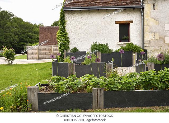 petit jardin du Restaurant Les Closeaux, Vallieres- les-Grandes, departement Loir-et-Cher, region Centre-Val de Loire, France