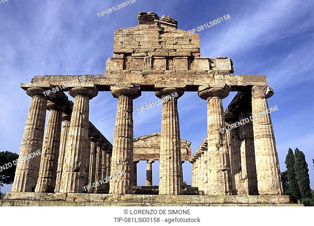 Campania, Paestum, tempio di Atena