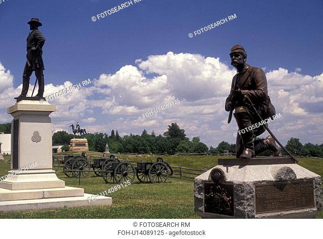 Gettysburg, battlefield, civil war, battle, Gettysburg Military Park, Pennsylvania, Monuments, cannons and historical points scattered throughout Gettysburg...