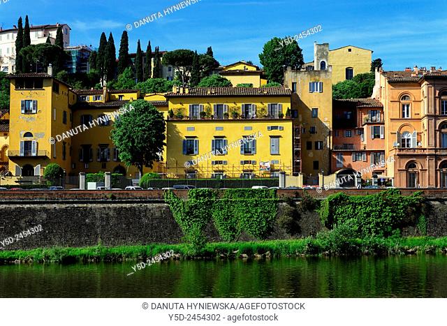 historic buildings and gardens along Arno river, Lungarno Torrigiani, Villa Bardini up on the hill, Florence, Tuscany, Italy, Europe