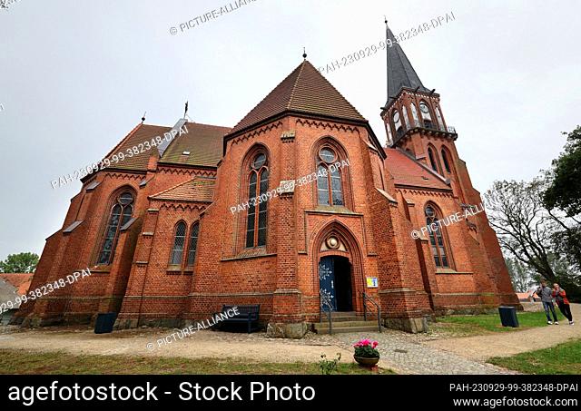 29 September 2023, Mecklenburg-Western Pomerania, Wustrow: The Fischland Church of the Evangelical Lutheran Parish was consecrated 150 years ago on September 14