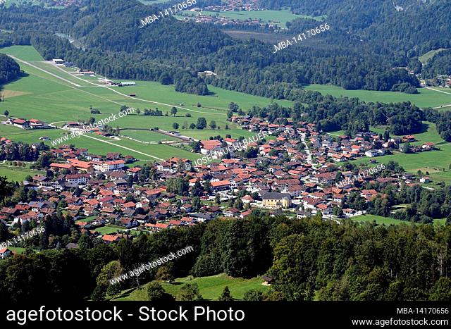 germany, bavaria, upper bavaria, traunstein district, chiemgau, chiemgau alps, achental, view from hochgern to unterwössen
