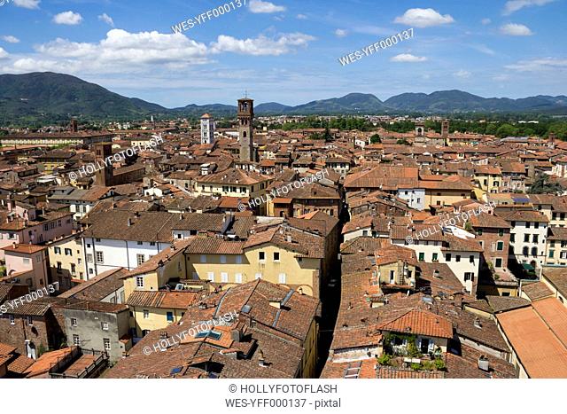 Italy, Tuscany, Province of Lucca, Lucca, Cityscape, View from Torre Guinigi