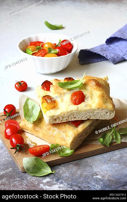 Focaccia with date tomatoes