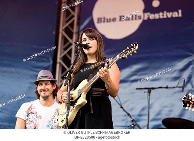The U.S.-American singer and songwriter Lizzy Loeb performing live at the Blue Balls Festival, Pavilion at the Lake, Lucerne, Switzerland, Europe