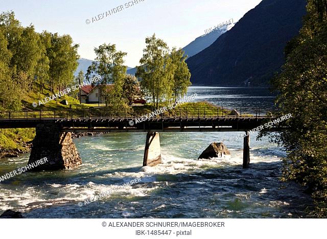 Estuary in the village of Skjolden at the northern end of the Lustrafjord, Skjolden, Norway, Scandinavia, Europe
