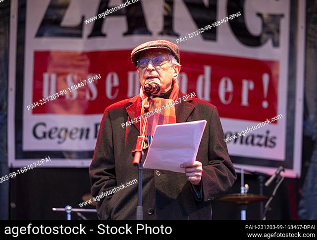 03 December 2023, North Rhine-Westphalia, Cologne: Gerhart Baum (FDP), former Federal Minister of the Interior, speaks during the ""Give Peace a Chance
