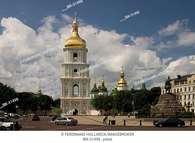 Ukraine Kiev view to Sophien place with big belltower and the shining golden domes of Sophien cathedral 1054 the memorial of Bohdan Chmel'nyc'kyj 1657 + on...