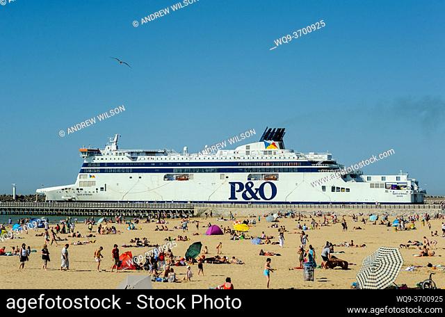 P & O Ferry Spirit of Britain sails from the port of Calais, France