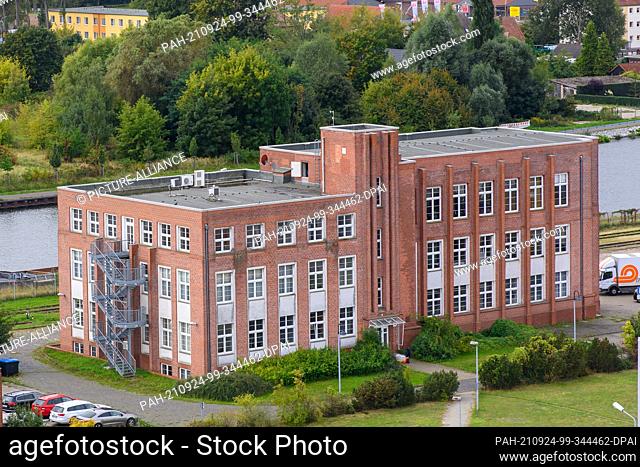 24 September 2021, Saxony-Anhalt, Genthin: The historic administration building of the Genthin Chemical Park, where an open day will be held from September 25...