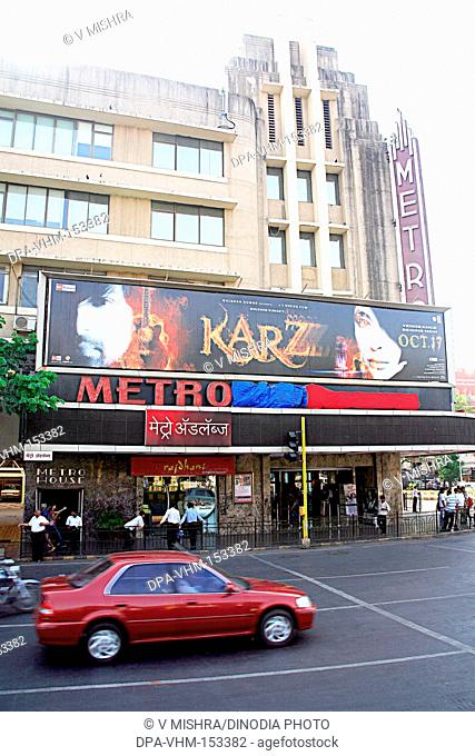 Bollywood cinema hall Metro theatre ; Dhobi Talao ; Vasudev Balwant Phadke Chowk ; Marine Lines ; Bombay Mumbai ; Maharashtra ; India NO MR