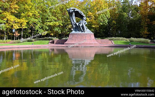 4k footage of Polish composer Fryderyk Chopin monument in Lazienki Krolweskie, Royal Baths Park in Warsaw city, Poland