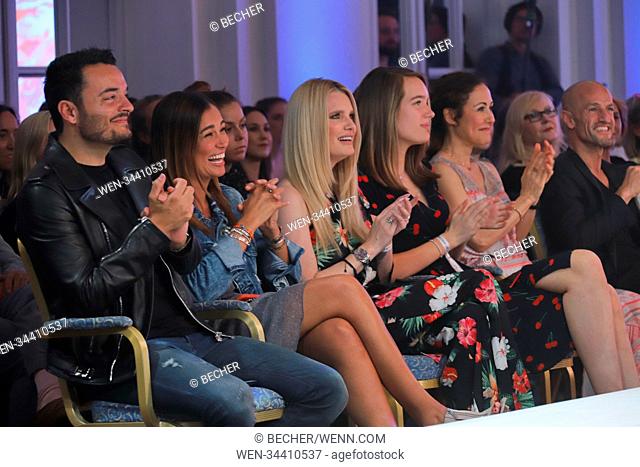 guests at the Ernstings family fashion show for autuum/winter 2018 Featuring: Die front row mit Giovanni Zarrella mit Frau Jana Ina Zarrella