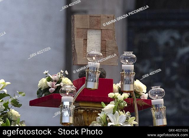 Vatican City, Vatican, 04 September 2022. The relic of Pope John Paul I delivered to Pope Francis during the beatification ceremony in Saint Peter's Square