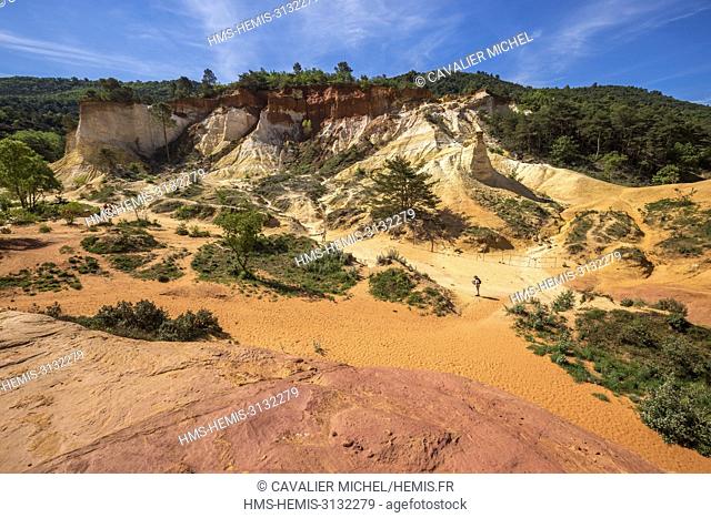 France, Vaucluse, regional natural reserve of Luberon, Rustrel, Provençal Colorado, former careers of ochre