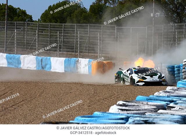 Jerez, Spain. 26th Oct, 2019, car burned after hitting the wall 103 SELLARI Randy (USA)after hitting with in fisrt curve 230 MATSUDA Takamichi (JPN)