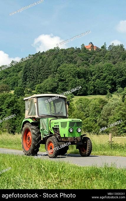 Breuberg, Hessen, Germany, Deutz D 4006 tractor. Displacement 25826 ccm, 35 hp, built in 1969