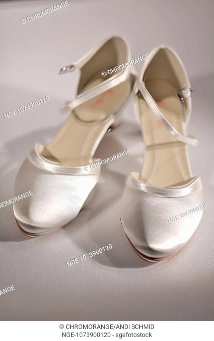 Bridal shoes white