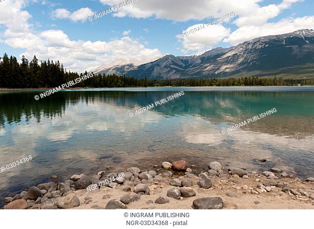 Edith Lake, Jasper, Jasper National Park, Alberta, Canada