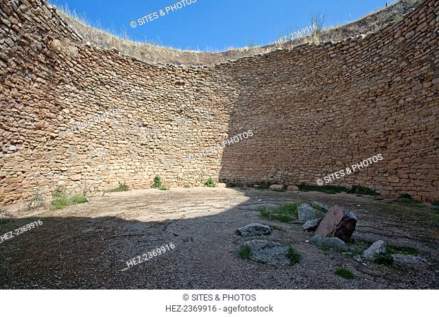 A tholos tomb of Aegisthus, Mycenae, Greece. The tholos tombs at Mycenae date from the Middle Mycenaean period (1500-1425 BC)