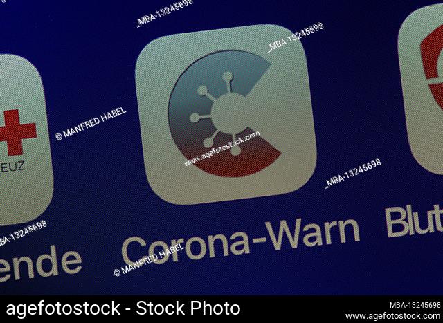 Apple iPhone 12 Pro Max, display, detail, various health apps, corona warning app, programs
