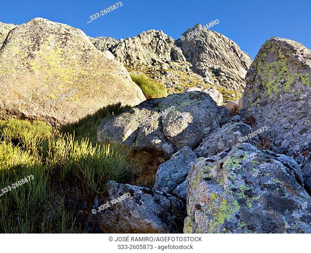 Enrubiaderas cliffs in the Sierra de la Paramera. Navandrinal. Avila. Castilla Leon. Spain. Europe