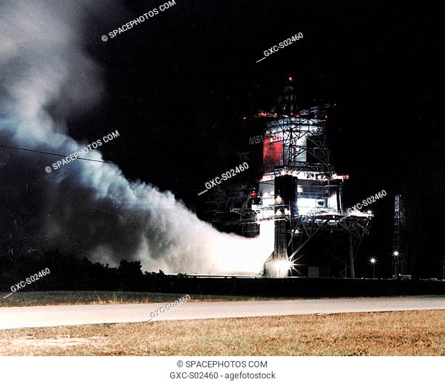Test Firing Space Shuttle 8X12 PHOTOGRAPH SSME Space Shuttle Main Engine