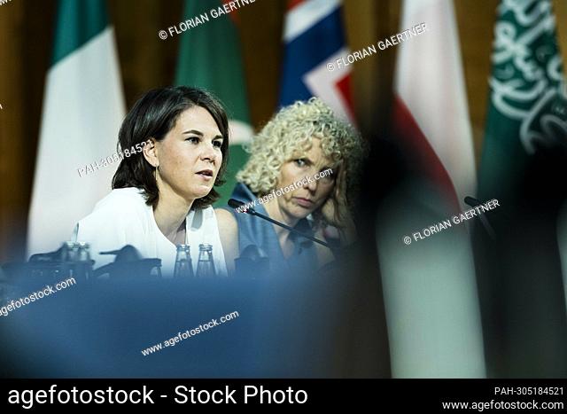 Annalena Baerbock (Alliance 90/The Greens), Federal Foreign Minister, photographed as part of the Petersberg climate dialogue at the Federal Foreign Office in...
