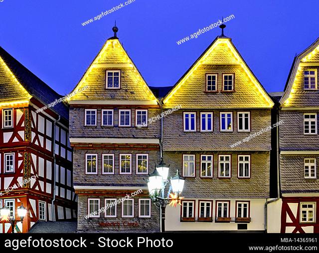 Europe, Germany, Hesse, city Herborn, historical old town, Christmas, Christmas lights, half-timbered houses and slated houses in the main street