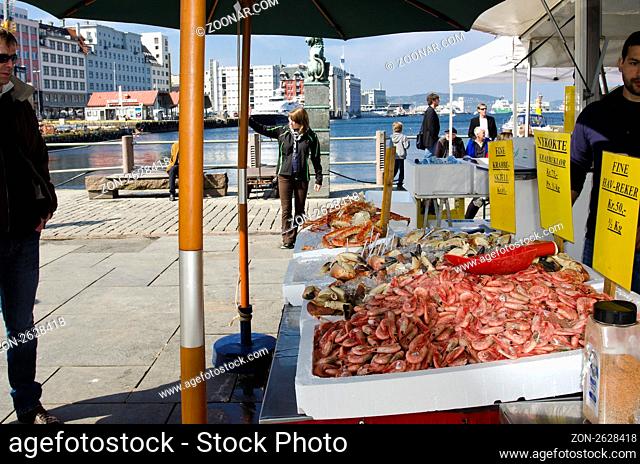 Fischmarkt, Bergen, Hordaland, Norwegen, Skandinavien, Nordeuropa / Fish Market, Bergen, Hordaland, Norway, Scandinavia