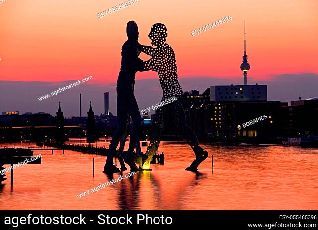 berlin, sculpture, spree river, molecule man