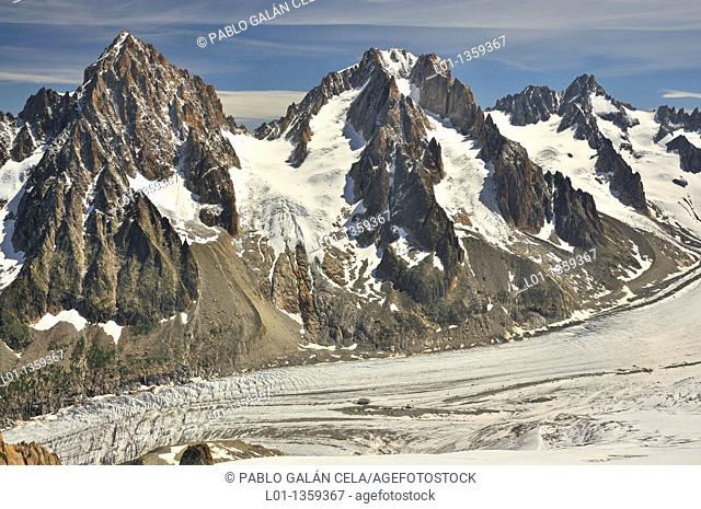 Glaciar y Agujas d'Argentiere, Alpes franceses