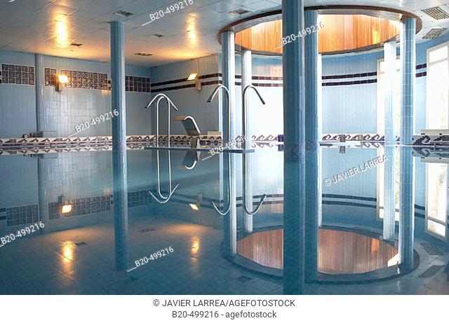 Hydrotherapy swimming-pool. Talasoterapia Zelai, Zumaia, Gipuzkoa, Euskadi. Spain