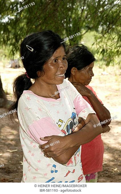 Woman, Vivaclé-indians, Jothoisha, Chaco, Paraguay